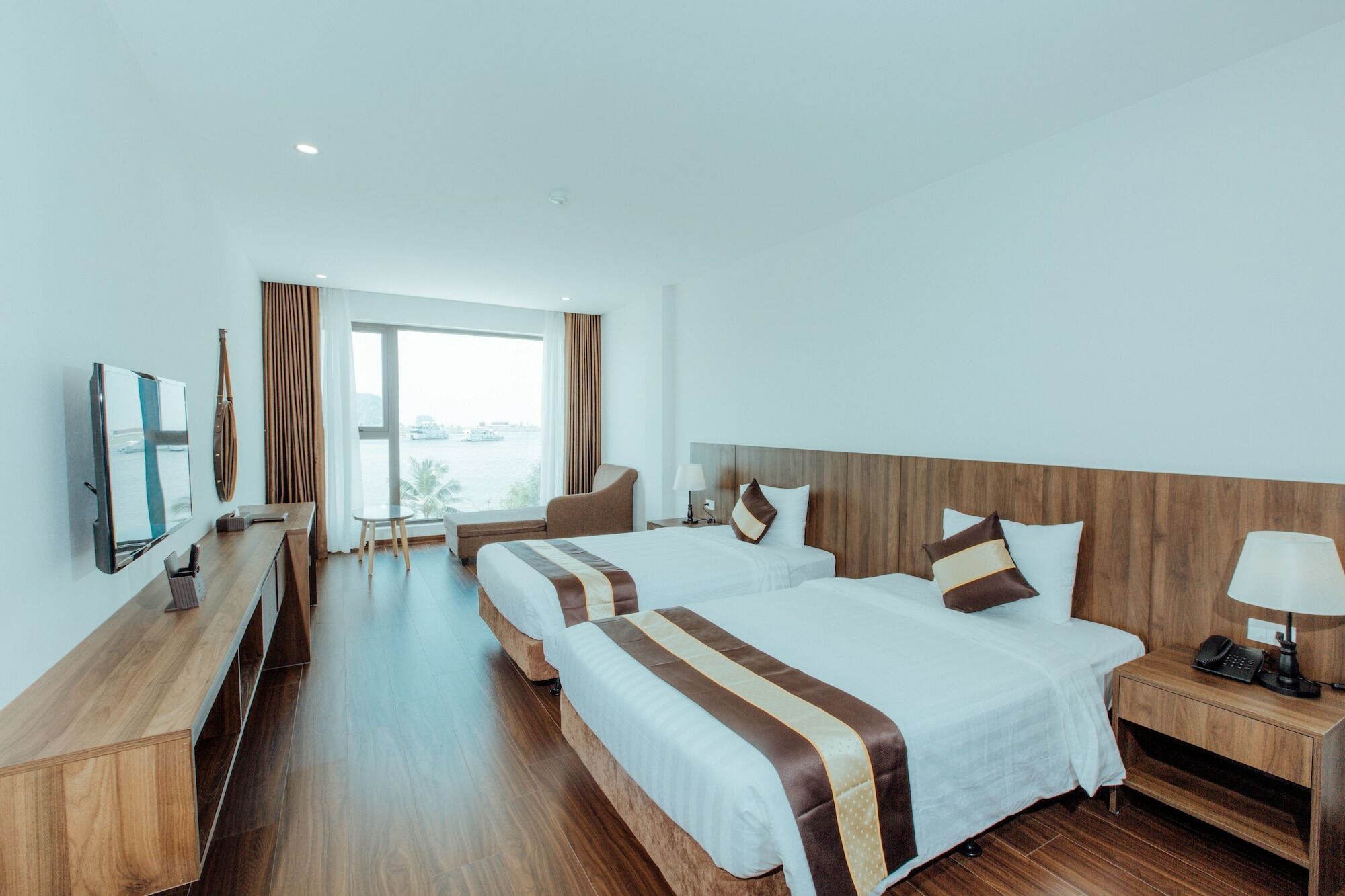 Sun Bay Tuan Chau Hotel Ha Long Bagian luar foto